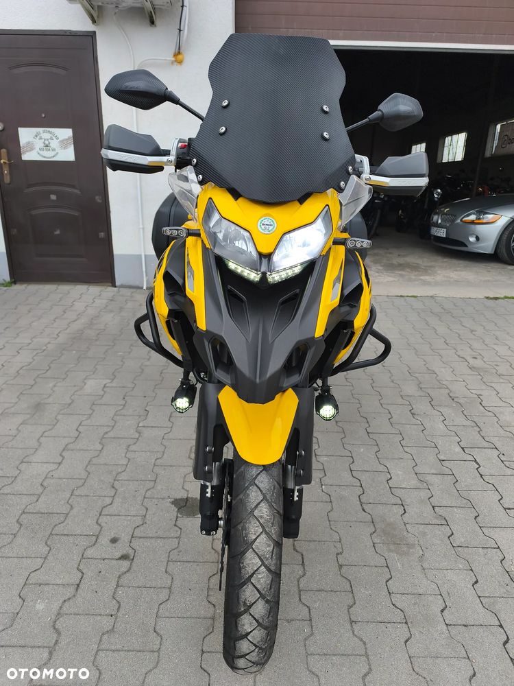 Benelli TRK 502X - 28