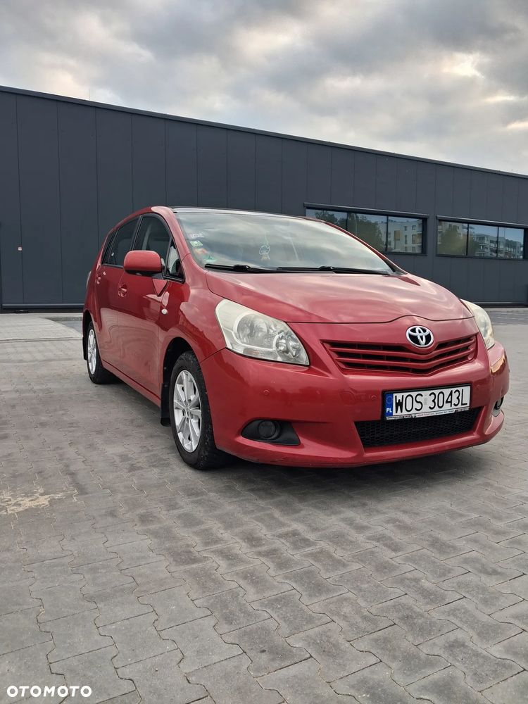 Toyota Verso 2.0 D-4D - 2
