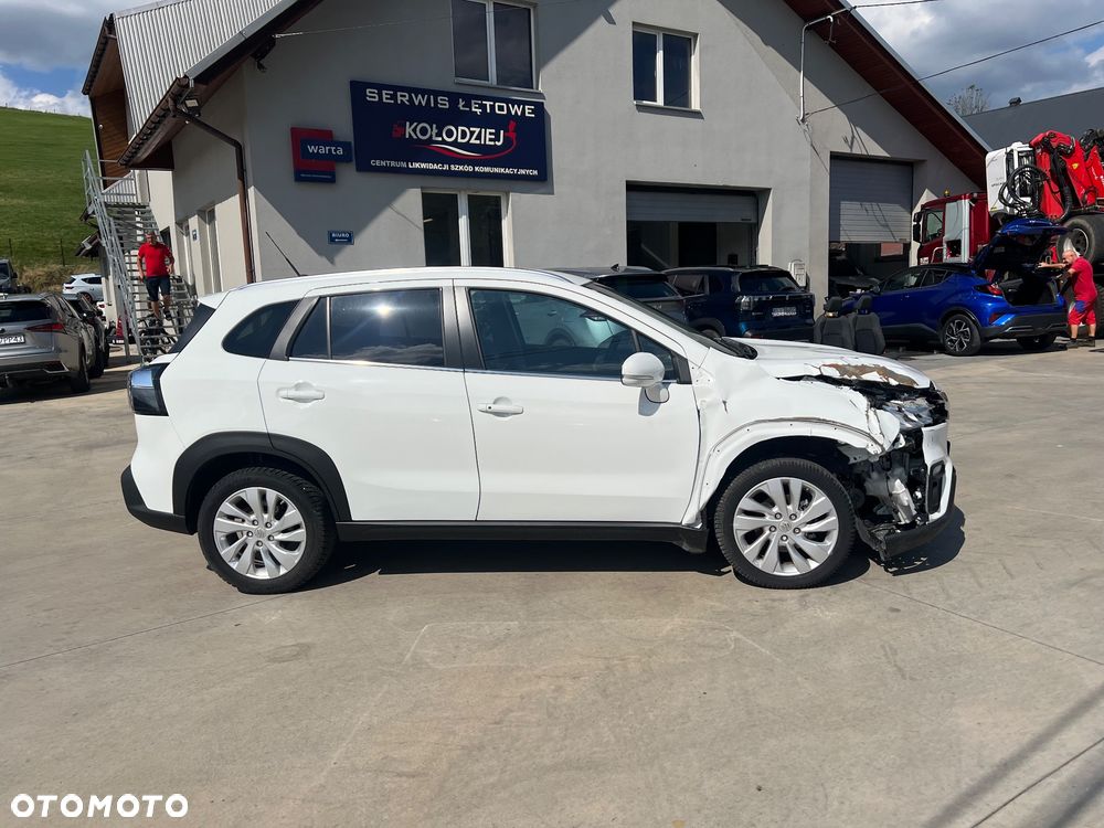 Suzuki S-Cross 1.4 BoosterJet Hybrid ALLGRIP Comfort+ - 4