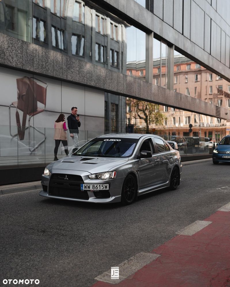 Mitsubishi Lancer Evolution - 9