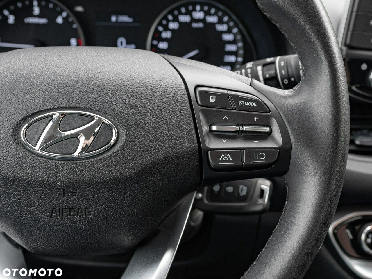 Hyundai i30 1.6 D Classic + - 18