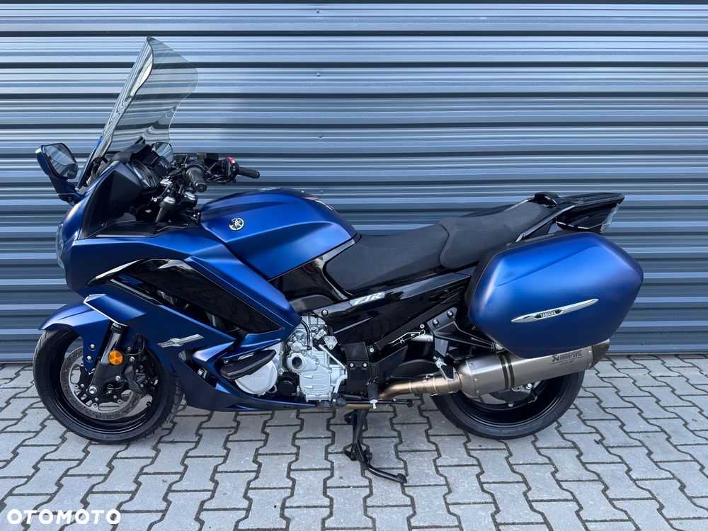 Yamaha FJR - 4