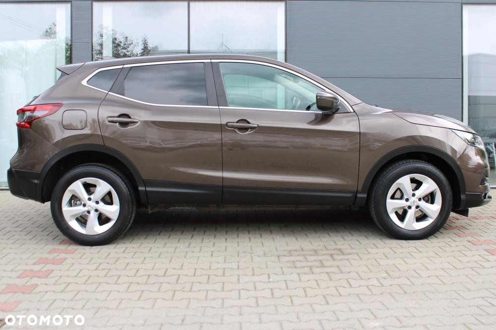 Nissan Qashqai - 4