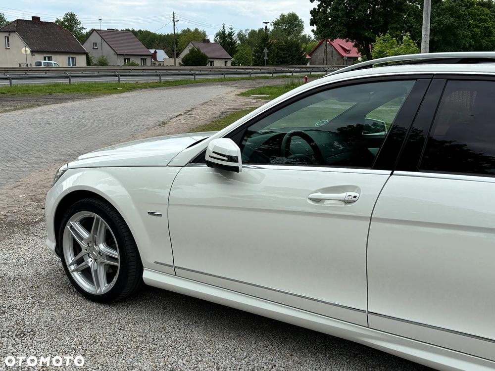 Mercedes-Benz Klasa C 200 Kompressor Avantgarde - 32