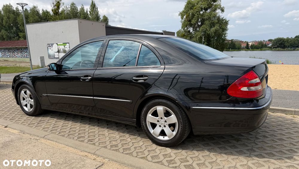 Mercedes-Benz Klasa E 220 CDI T Avantgarde - 9