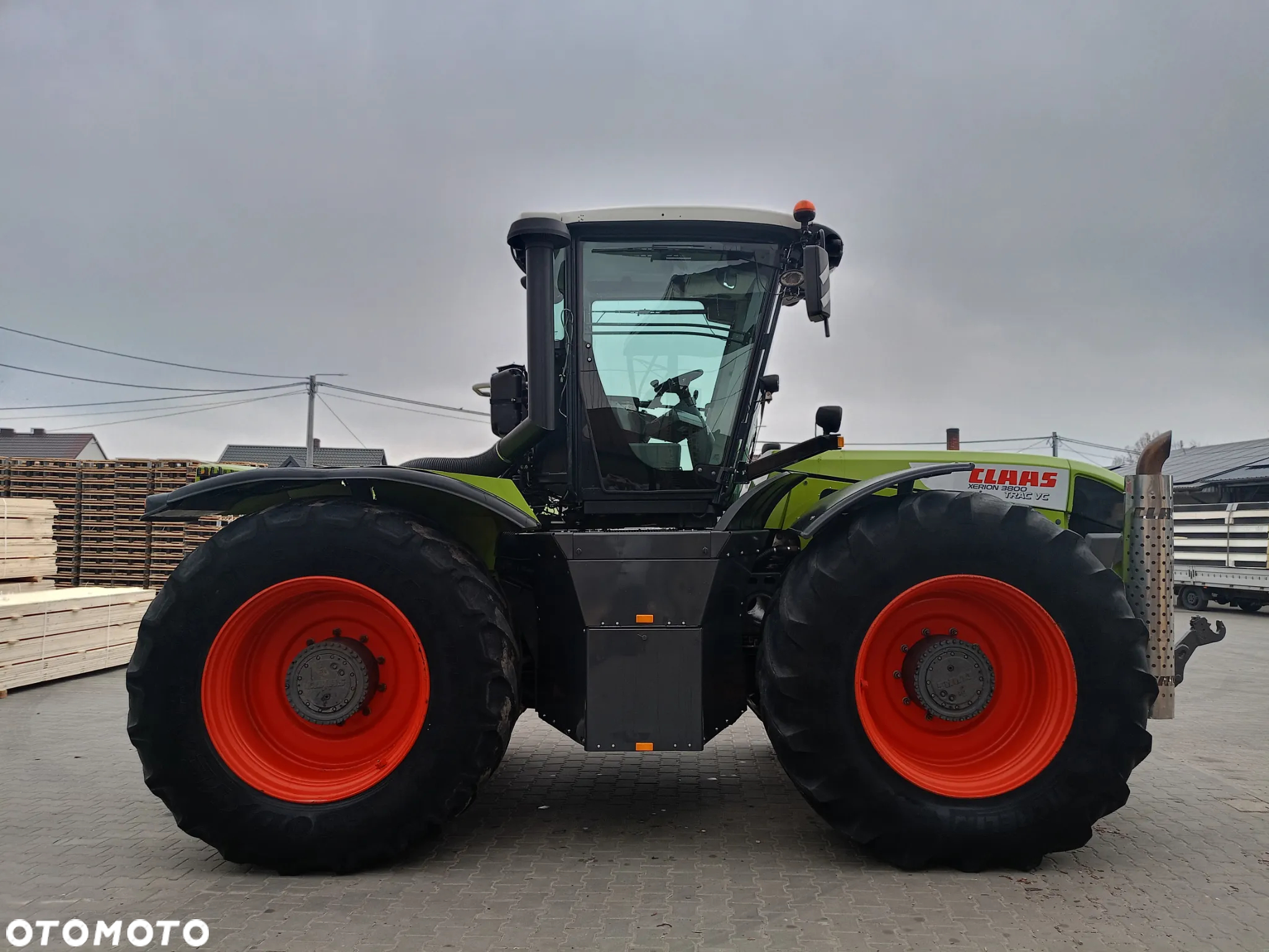 Claas XERION 3800 TRAC VC - 2