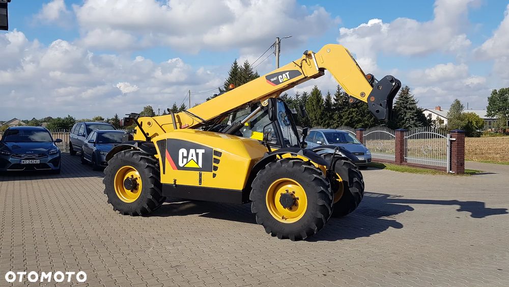 Caterpillar TH 407 - 4