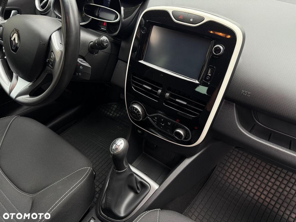 Renault Clio TCe 90 Limited - 31