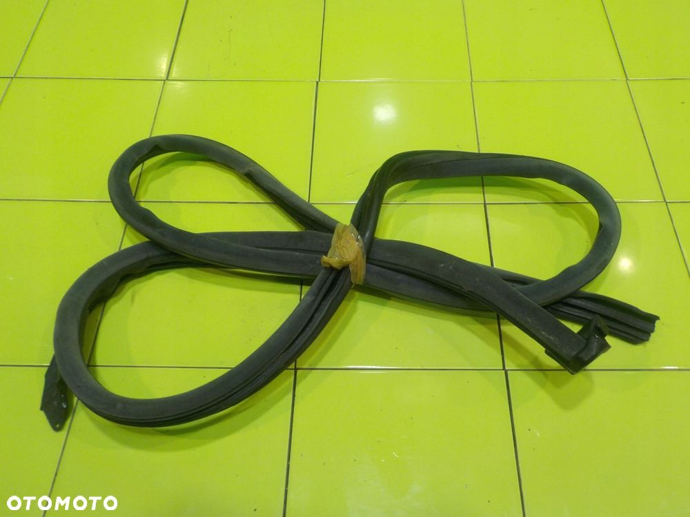 BMW 3 E36 1.8 B 99r CABRIO 2D uszczelka drzwi prawa przod - 2