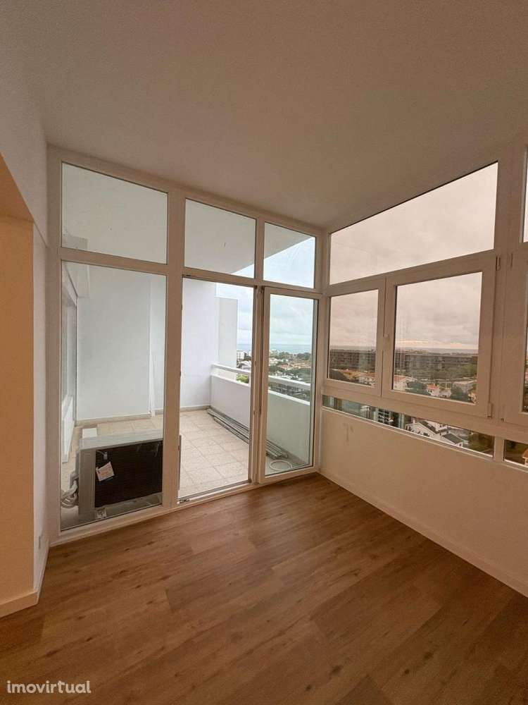 Apartamento T1 com varanda, Cascais - Grande imagem: 4/12