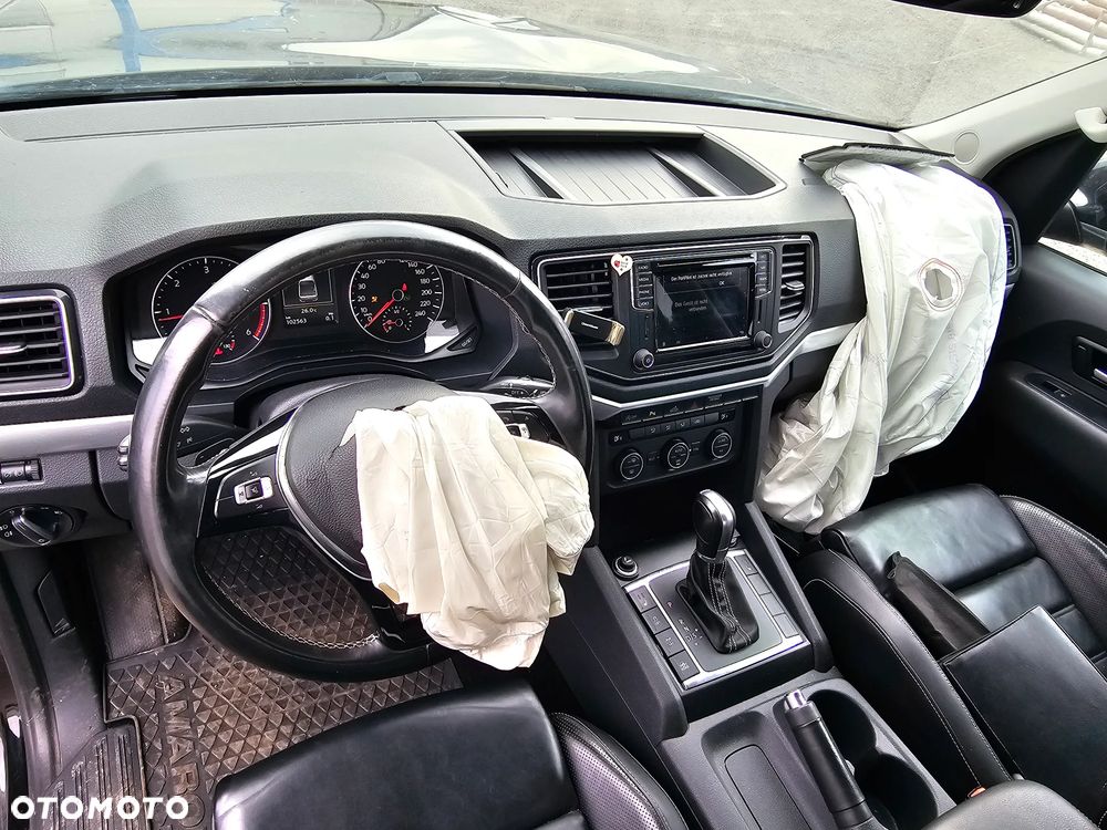 Volkswagen Amarok 3.0 V6 TDi 4MOTION Highline - 23