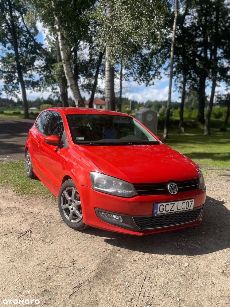 Volkswagen Polo - 1