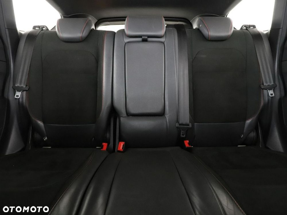 Ford Kuga 1.5 EcoBlue ST-LINE - 19
