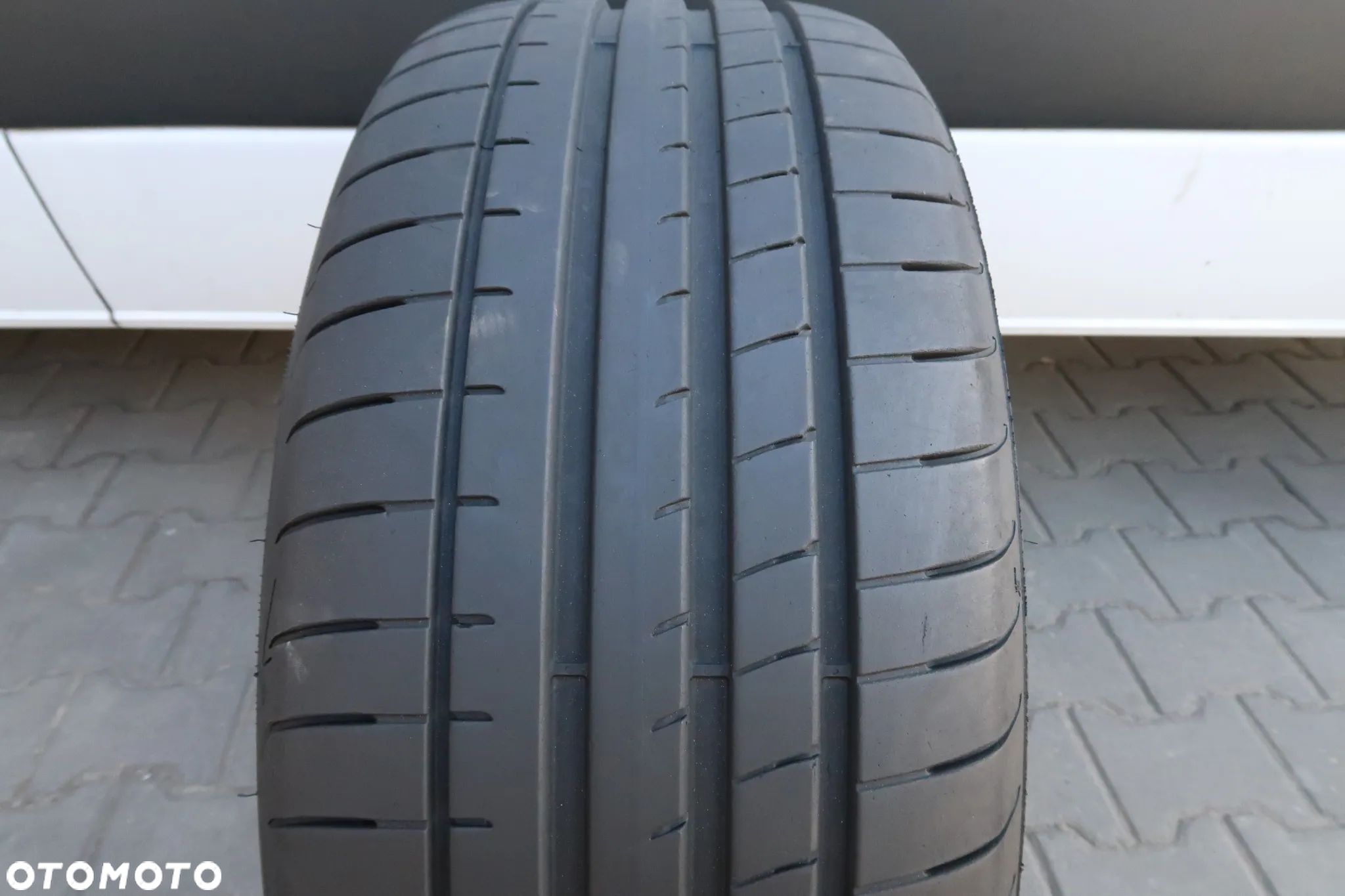 goodyear F1 Asymetric 5 265/40R21 - 1