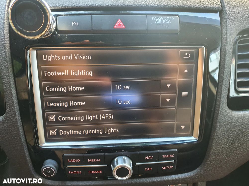 Volkswagen Touareg 3.0 V6 TDI Blue Motion DPF Automatik - 27