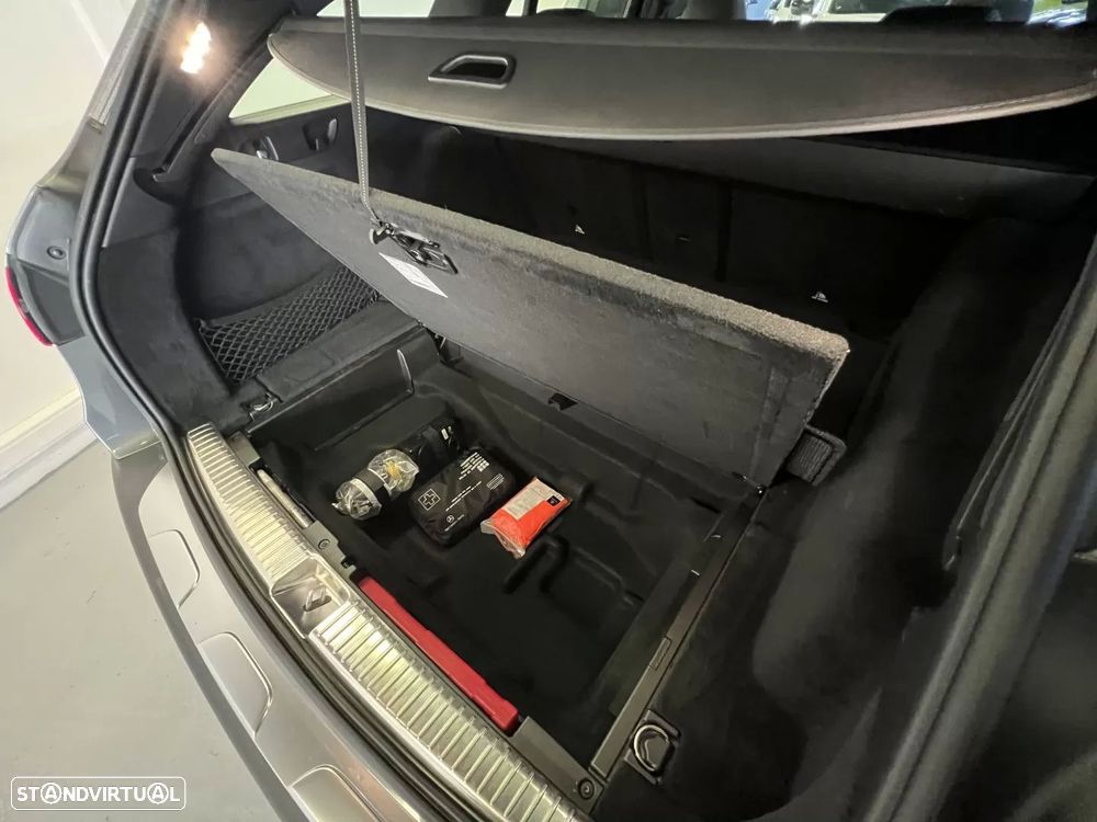 Mercedes-Benz E 220 d 4-Matic All Terrain Avantgarde + - 47