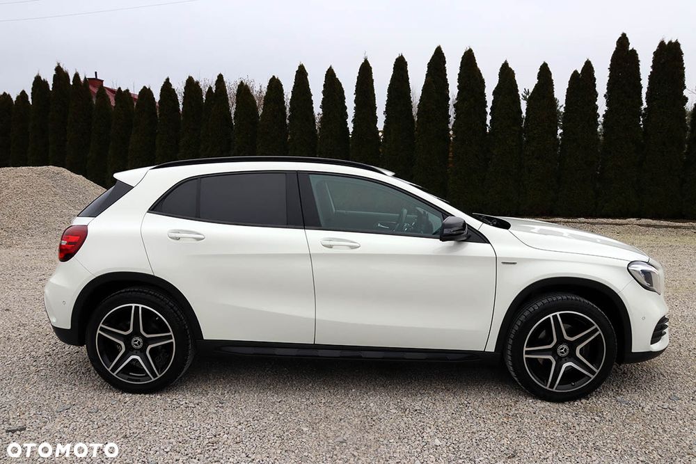 Mercedes-Benz GLA 250 7G-DCT Edition 1 - 6