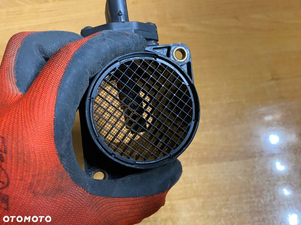 PRZEPŁYWOMIERZ 0280218075 1438687 BMW E46 - 3