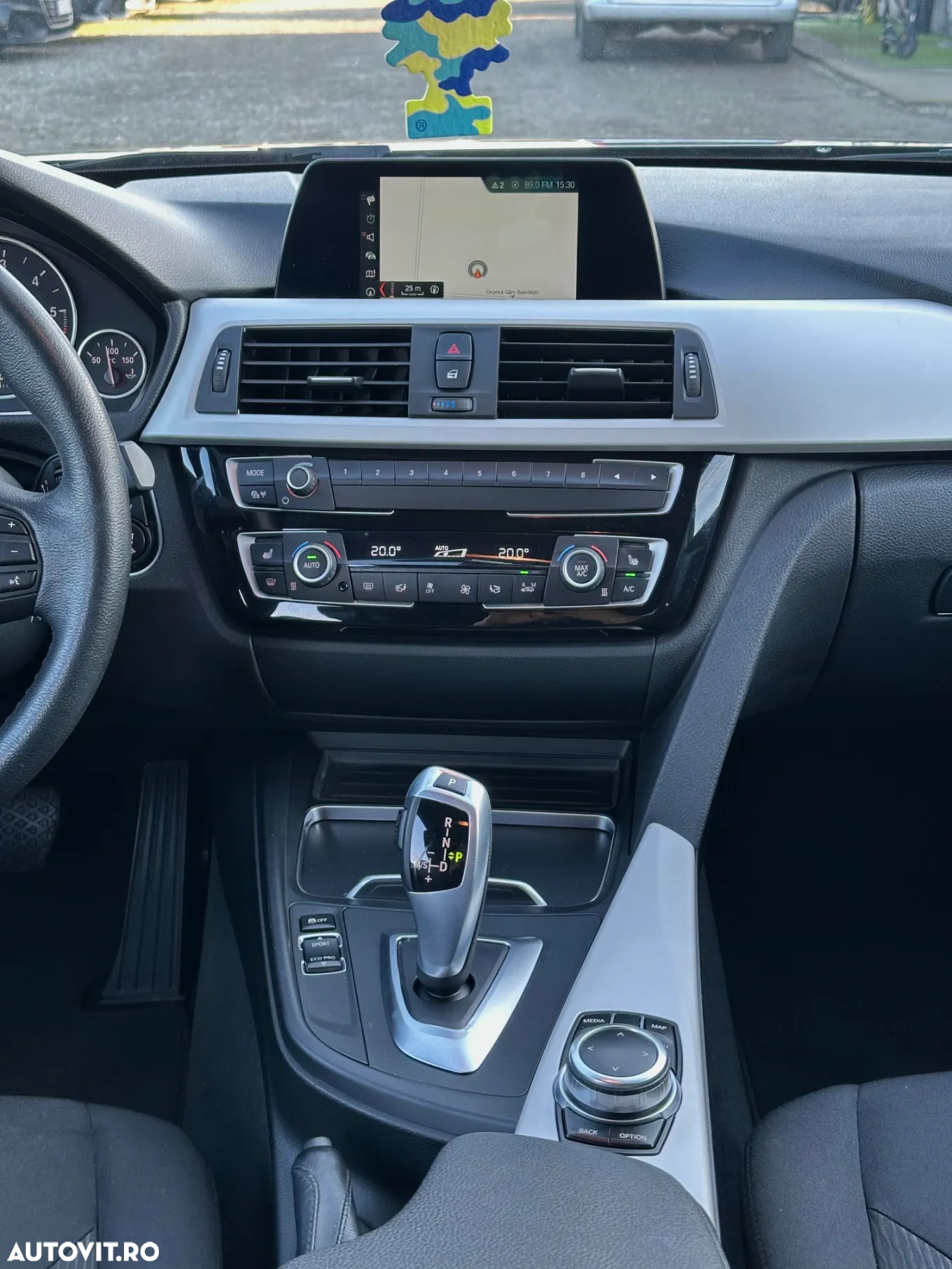 BMW Seria 3 320d Touring Aut. Advantage - 7