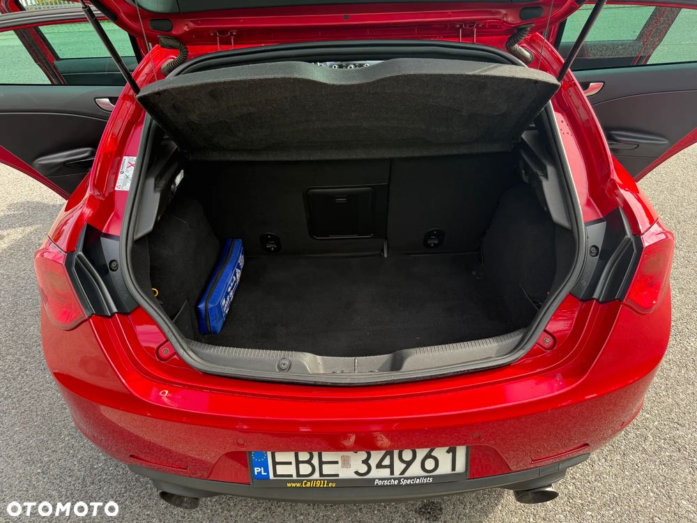 Alfa Romeo Giulietta 1750 TBi Quadrifoglio Verde - 36