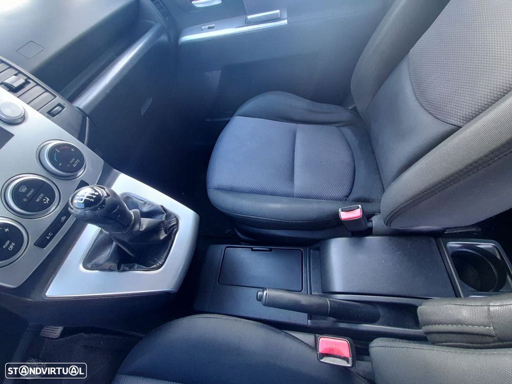 Mazda 5 MZR-CD 2.0 Sport - 14