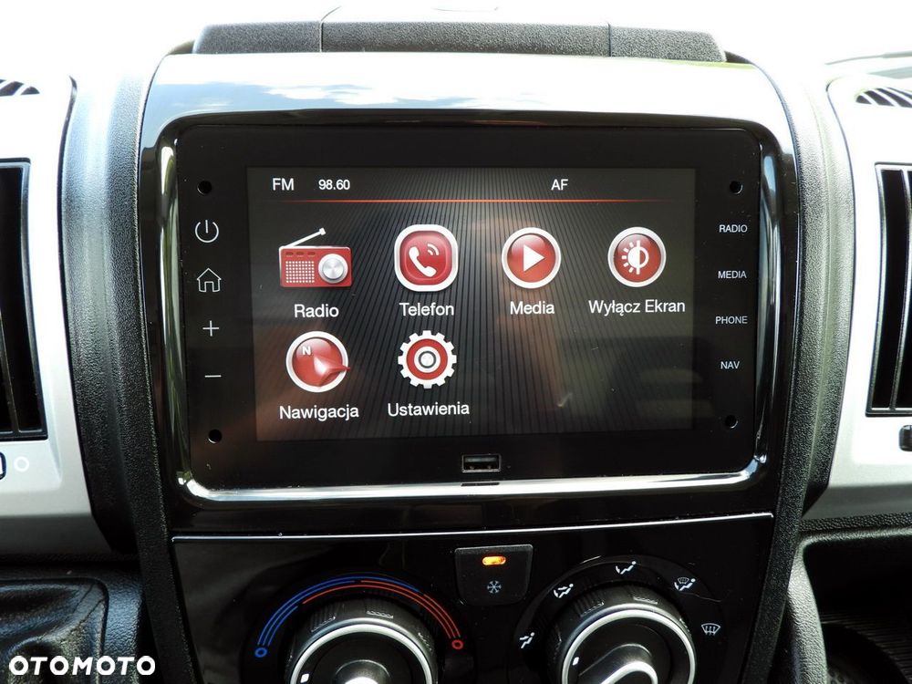 Fiat DUCATO WINDA 8 PALET TEMPOMAT NAWIGACJA LEDY KLIMATYZACJA  130KM - 35