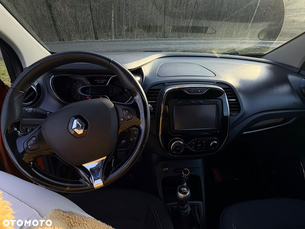 Renault Captur ENERGY TCe 120 LIMITED - 17