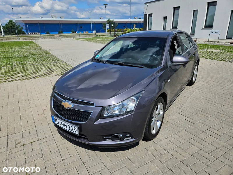 Chevrolet Cruze 1.8 LT - 16