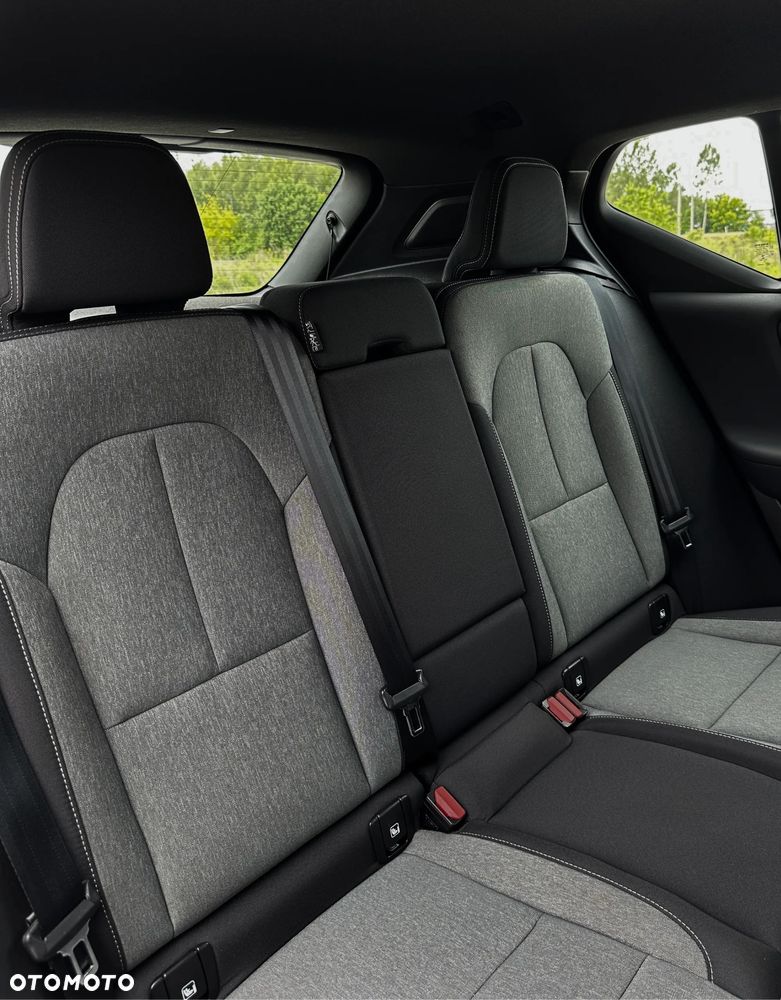 Volvo XC 40 - 28