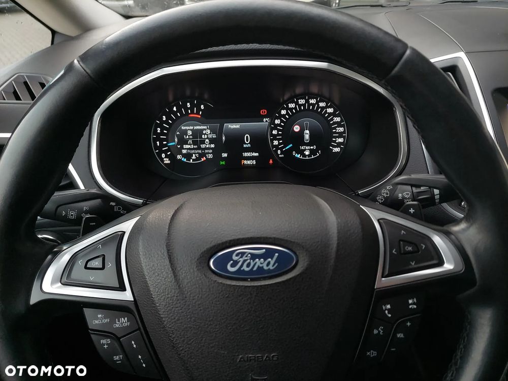 Ford S-Max 2.0 EcoBlue Titanium - 36