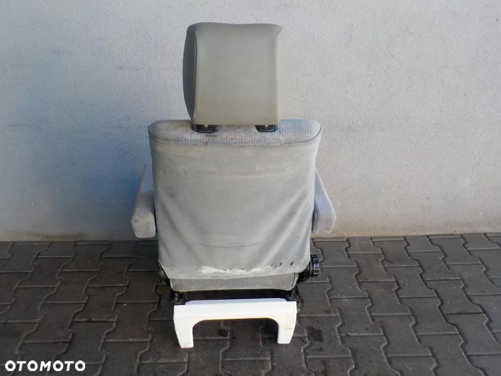 VW T4 FOTEL SIEDZENIE KIEROWCY Z PODŁOKIETNIKAMI - 6
