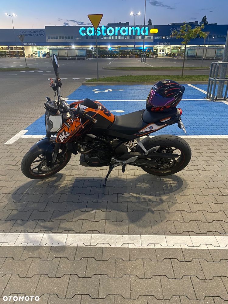 KTM Duke 125