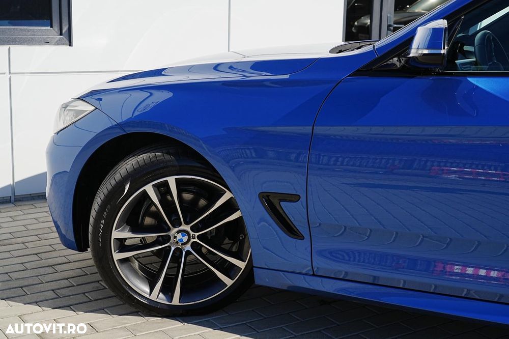 BMW Seria 3 320i Aut. M Sport - 24