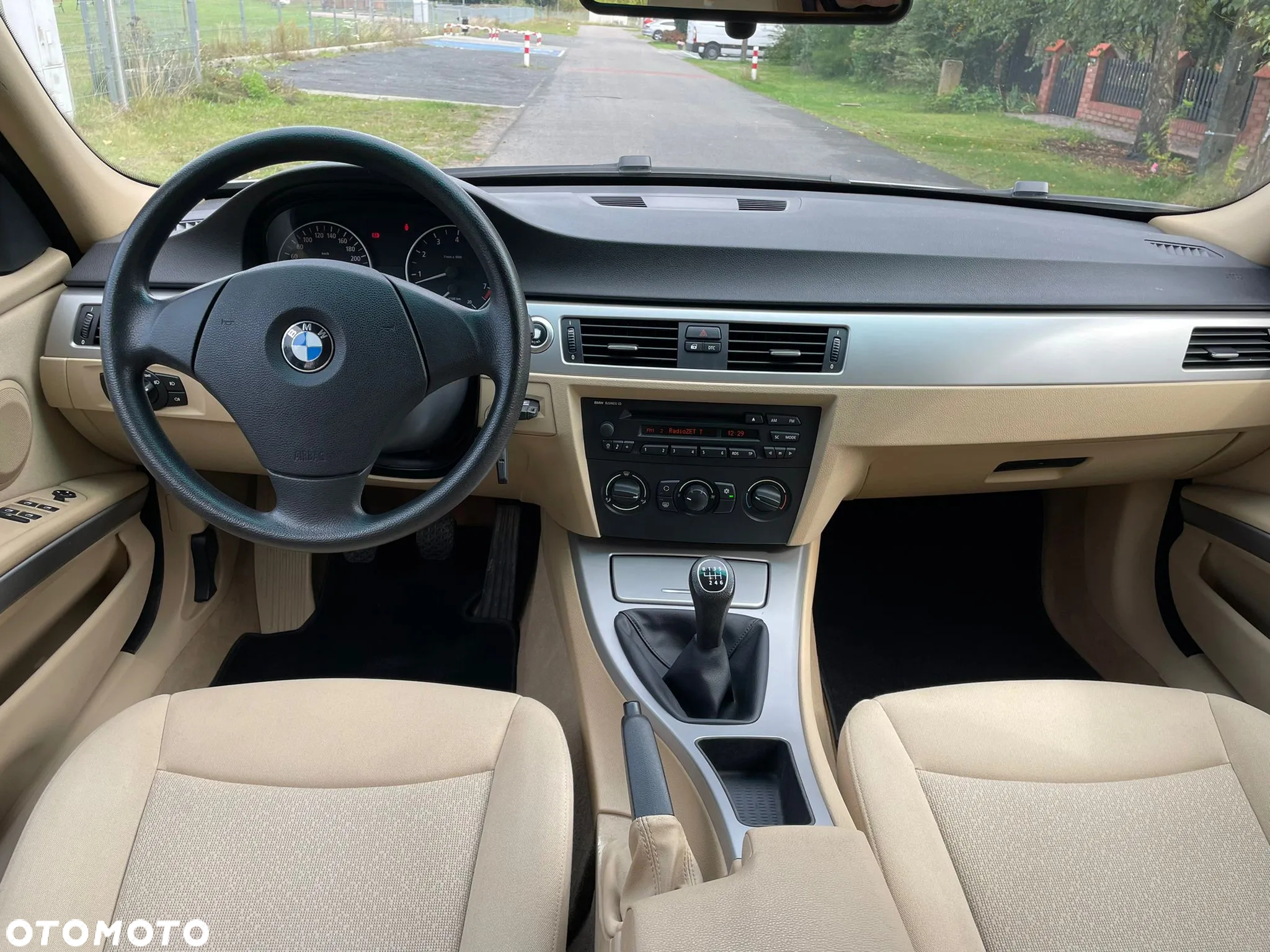 BMW Seria 3 325i Touring - 2