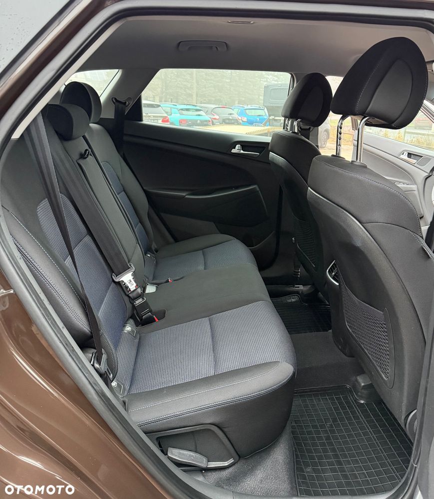 Hyundai Tucson blue 1.7 CRDi 2WD DCT Style - 16