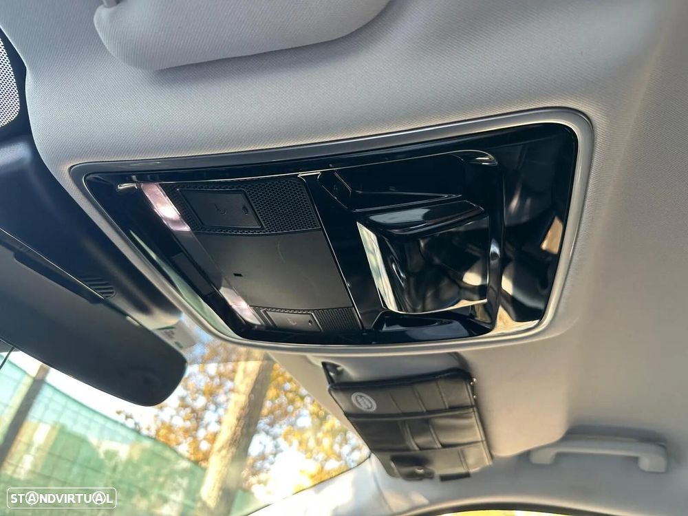 Land Rover Range Rover Velar 2.0 D SE - 46