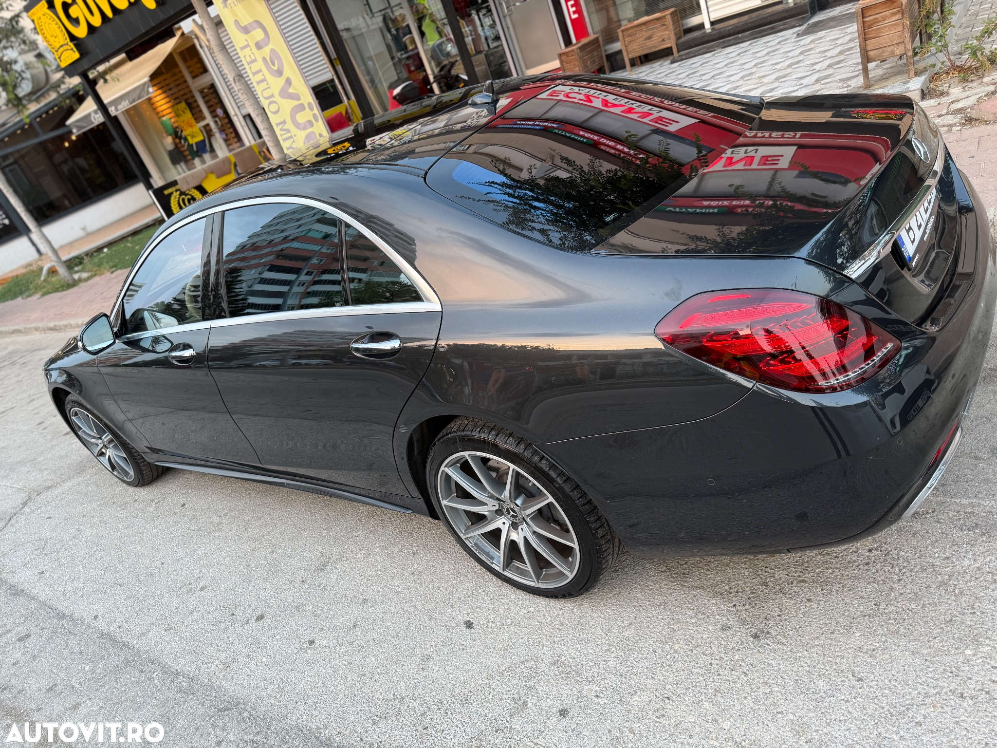 Mercedes-Benz S 400 d 4MATIC Long Aut - 9