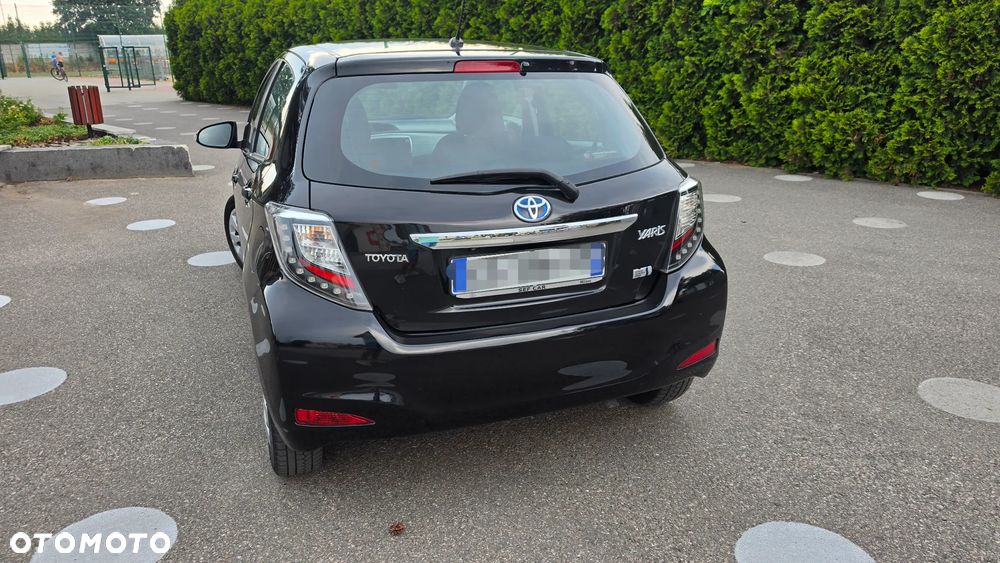 Toyota Yaris - 31