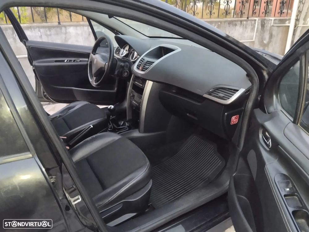 Peugeot 207 SW 1.6 HDi Outdoor - 5