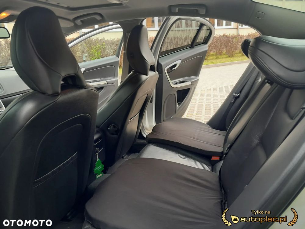 Volvo S60 2.5 T5 - 11