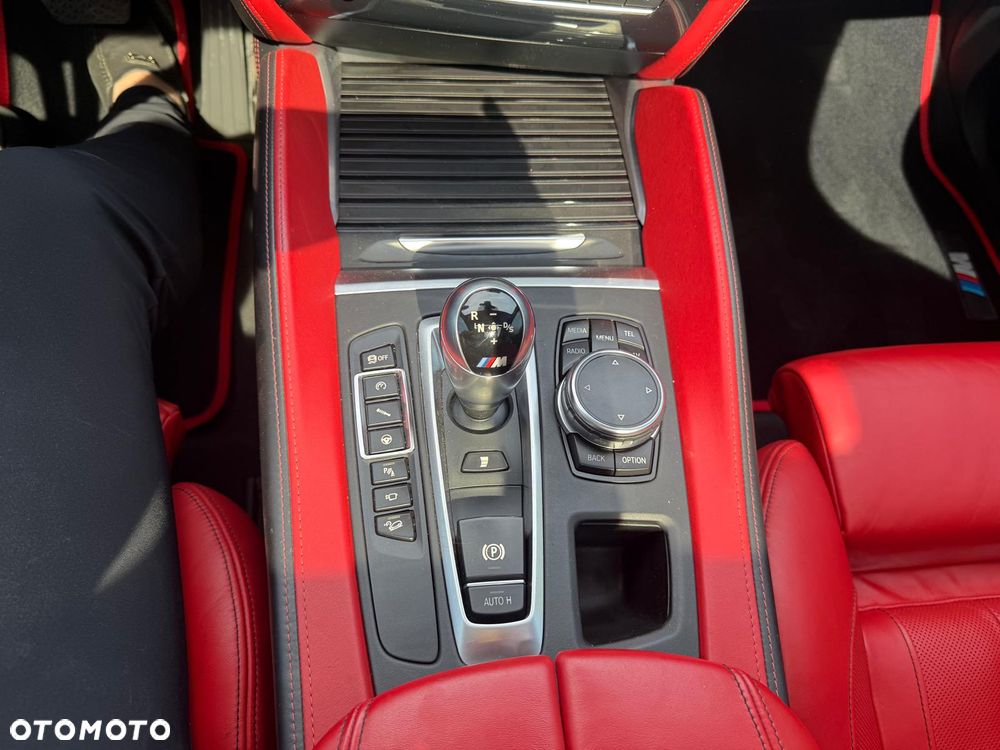 BMW X6M - 27