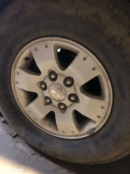 Felgi aluminiowe komplet pajero 3 16cali