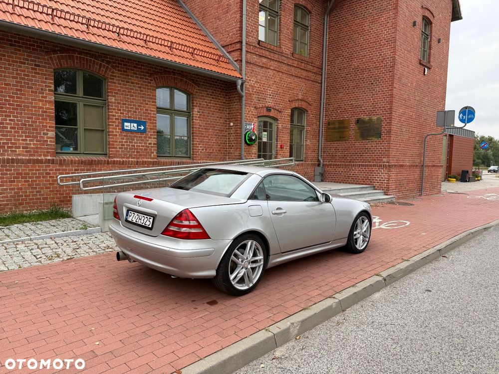 Mercedes-Benz SLK - 4