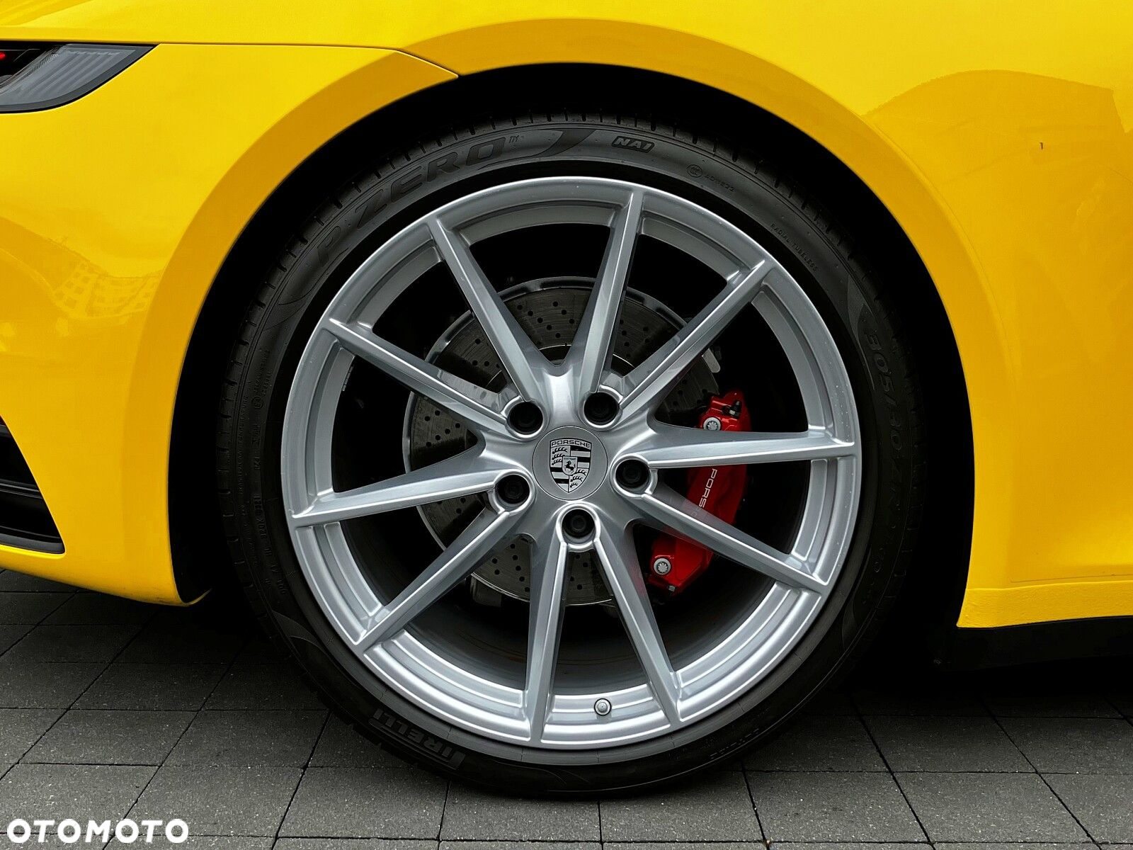 Porsche 911 Targa 4S - 14