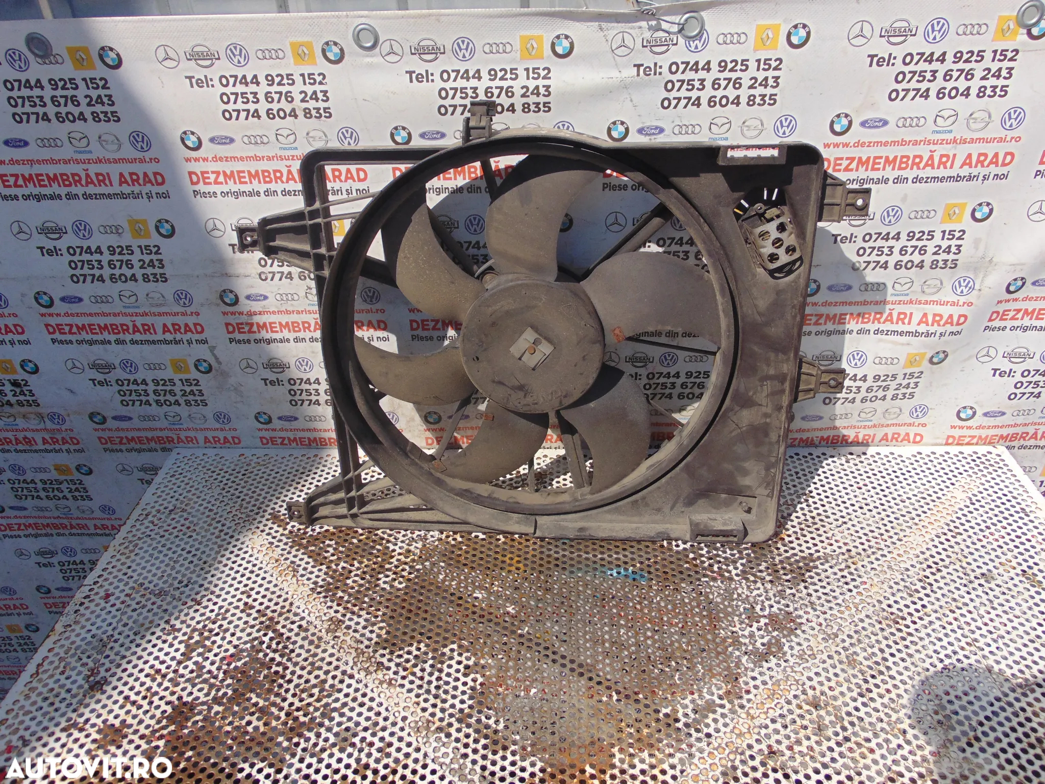 Ventilator racire Dacia Logan 1.4 an 2004-2012 cod 8200293391 - 4