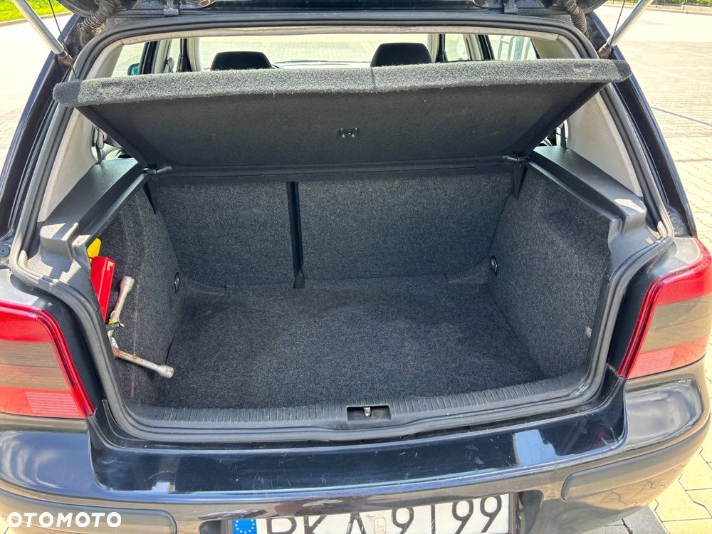 Volkswagen Golf - 15
