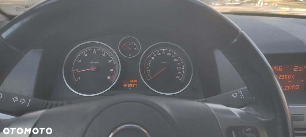 Opel Astra 1.6 Enjoy - 9