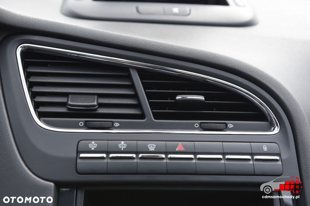 Peugeot 5008 - 29