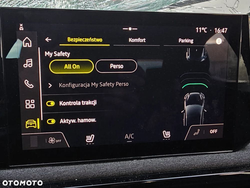 Renault Clio - 17