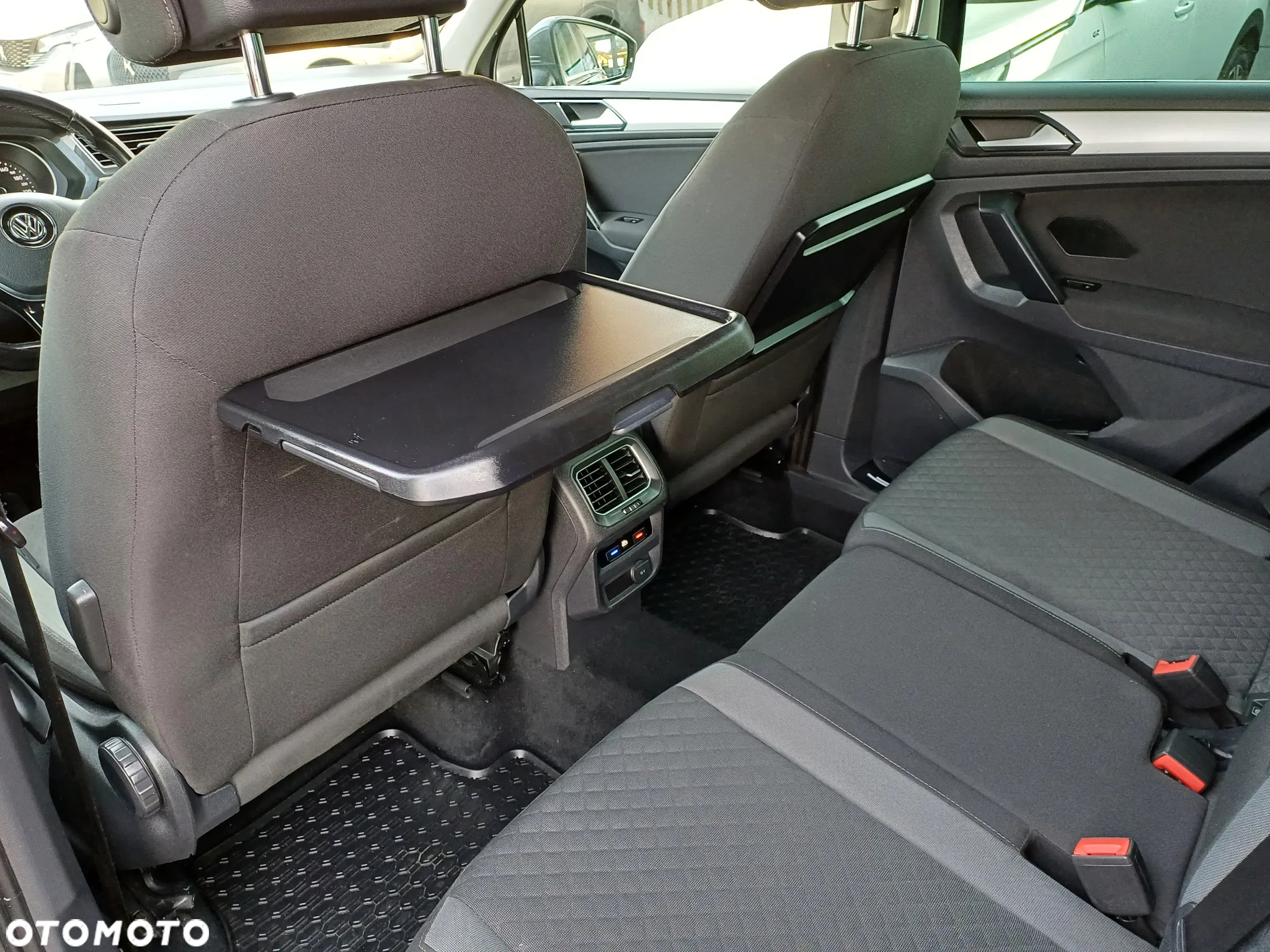Volkswagen Tiguan 1.4 TSI BlueMotion Technology Sport & Style - 26